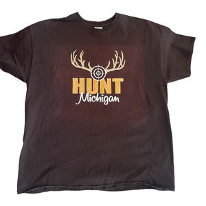 Hunt Michigan Men's Brown Graphic Crewneck T Shirt Archery Buck Deer Size XL